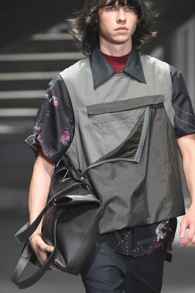 Look 65
